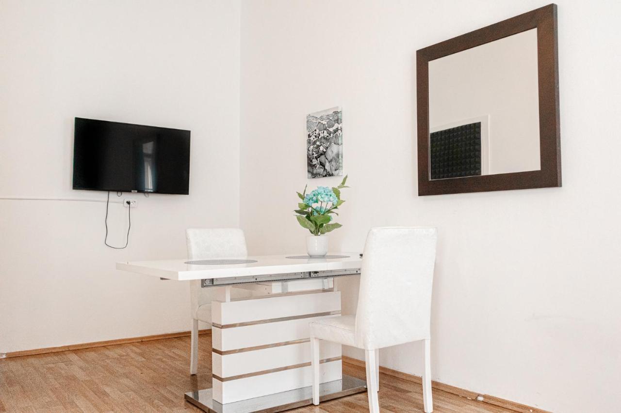 Central Belvedere 3Br Shared Apartment - 12 Min From City Center Vienna Esterno foto
